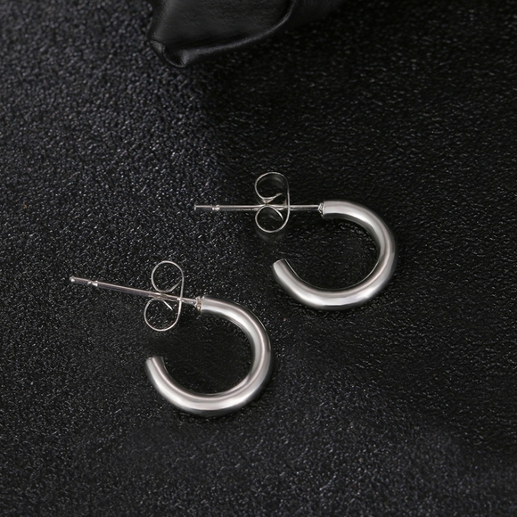 Lightweight Chunky Silver Open Hoops Earrings - Picture 2 of 4